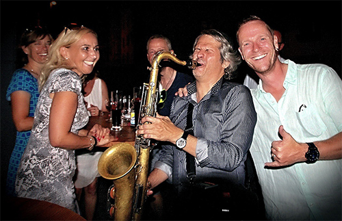 G-SAX unplugged G-SAX unplugged