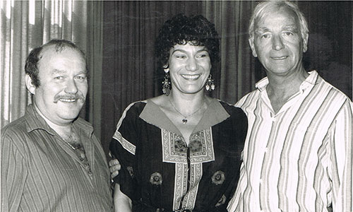 mit Nicolai Milanek, Yvonne Kupper und Edi Huber Gewonnen Komödie von
João Bethencourt